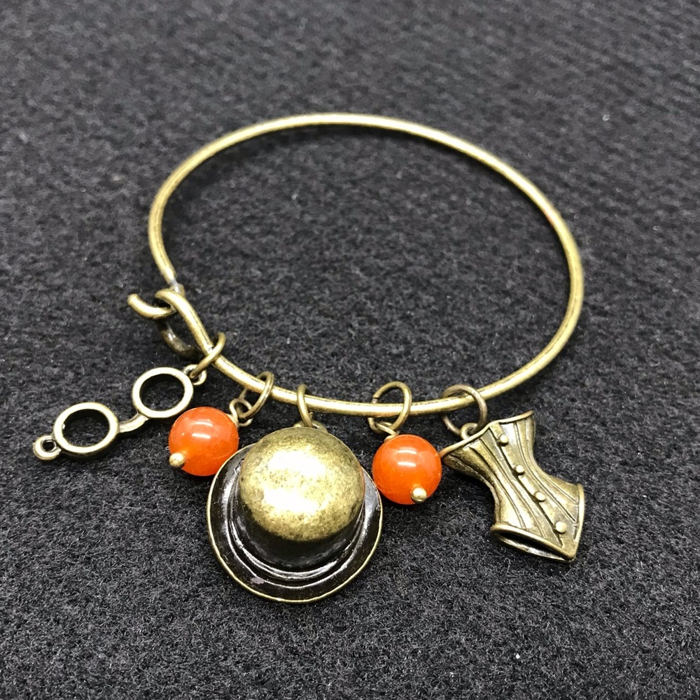 🎉HP🎉Antique Gold Steampunk Charm Bangle Bracelet